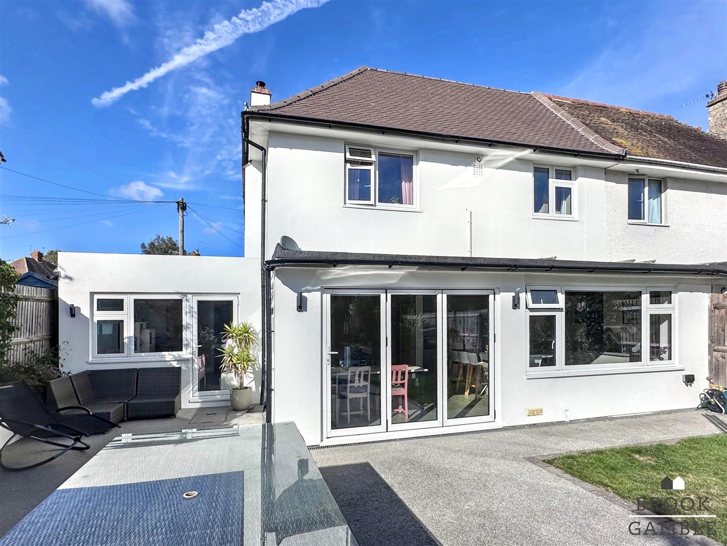 4 Bedroom House - Semi-Detached. North Avenue in Eastbourne,  31